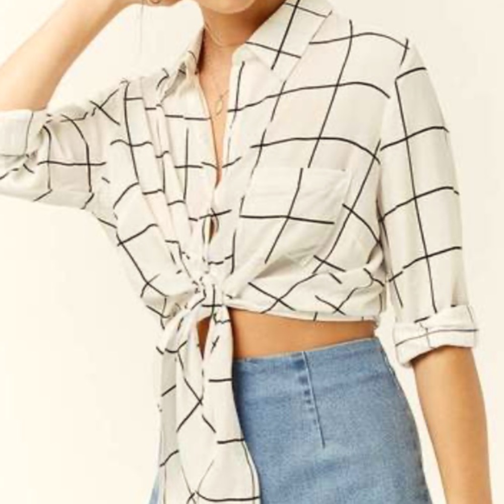 FOREVER21 tie front grid buttondown shirt, cropped